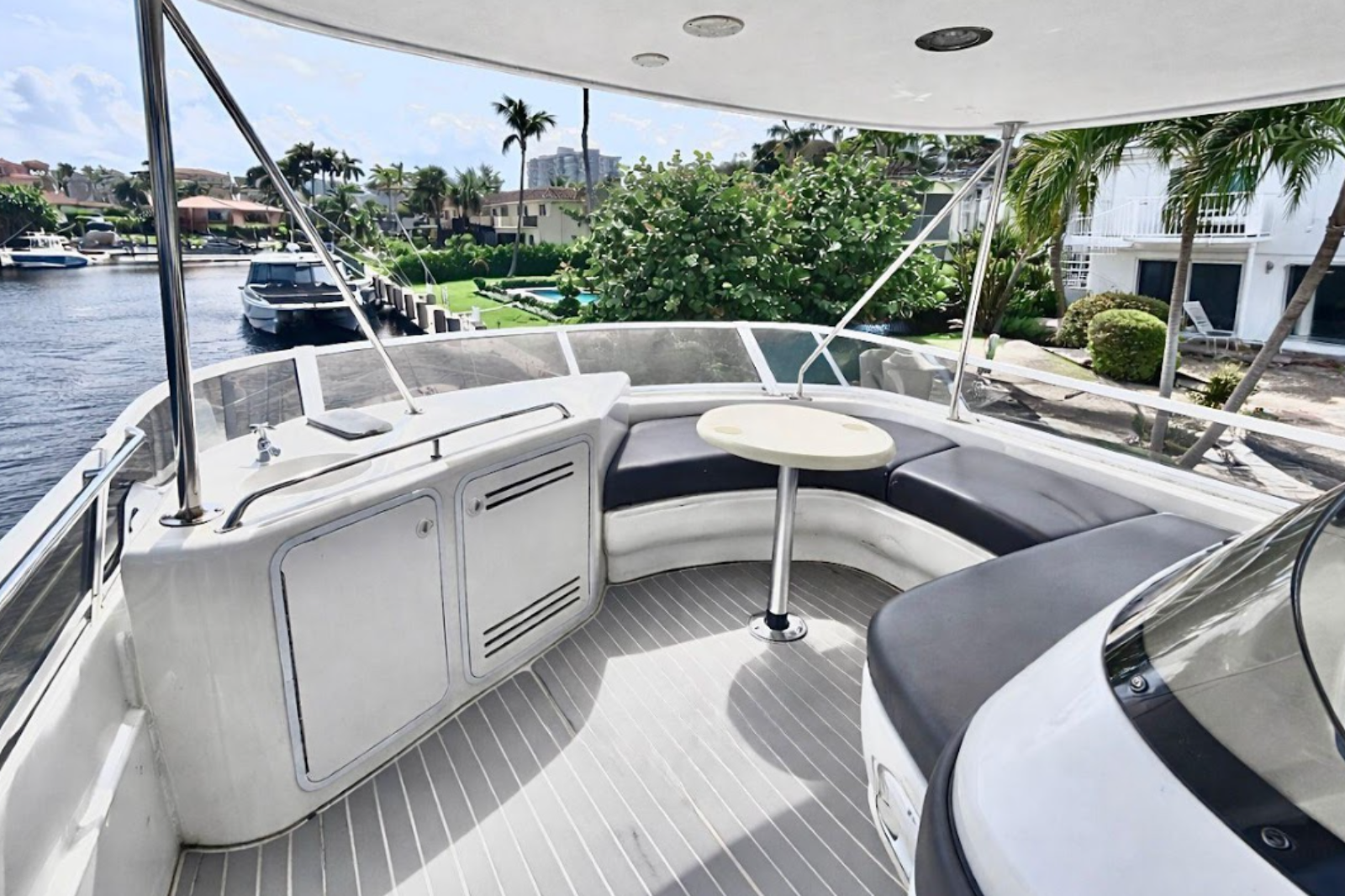 Sea Ray 60ft